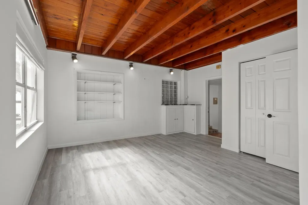 625 Selkirk Street West Palm Beach FL 33405