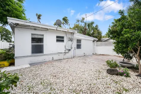 625 Selkirk Street West Palm Beach FL 33405