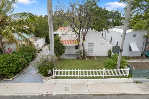 625 Selkirk Street West Palm Beach FL 33405