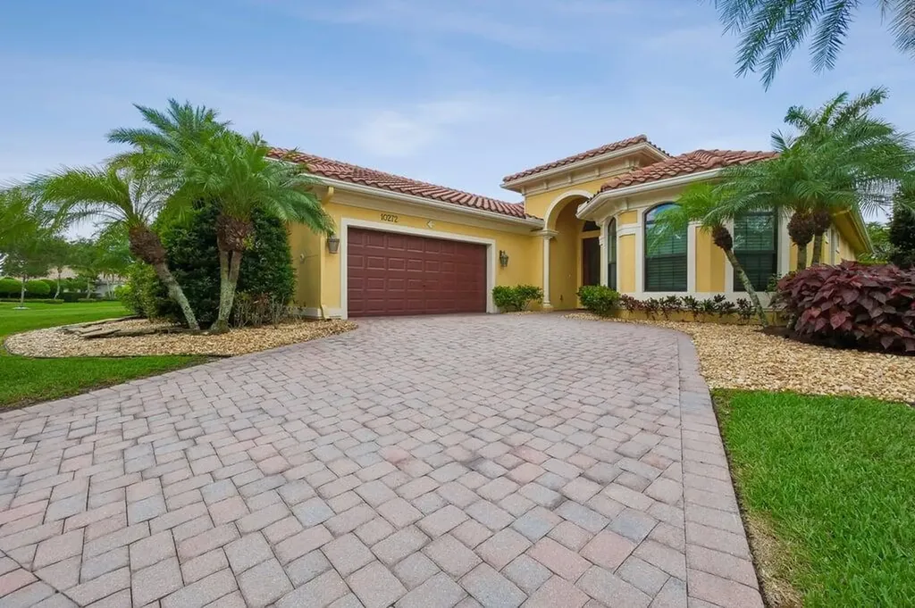 10272 Emerson Street Parkland FL 33076
