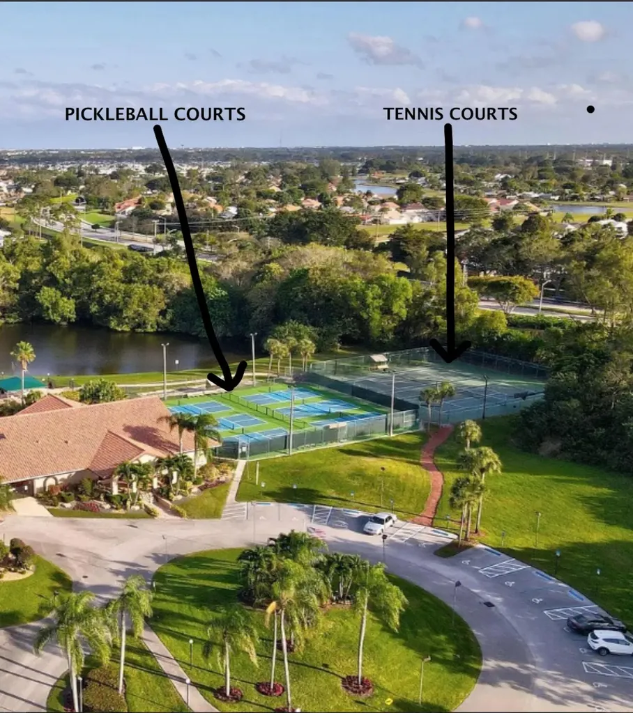 5558 Parkwalk Circle E Boynton Beach FL 33472
