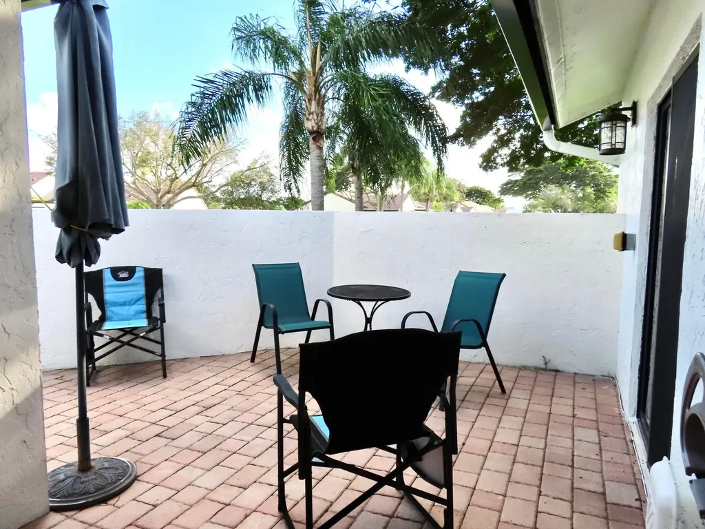 5558 Parkwalk Circle E Boynton Beach FL 33472
