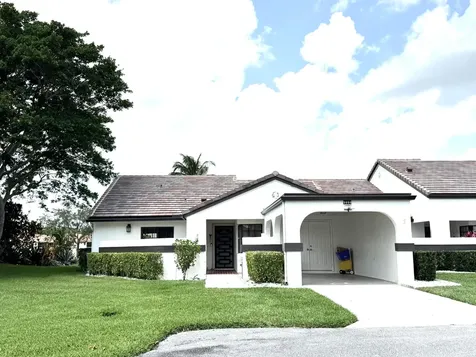 5558 Parkwalk Circle E Boynton Beach FL 33472