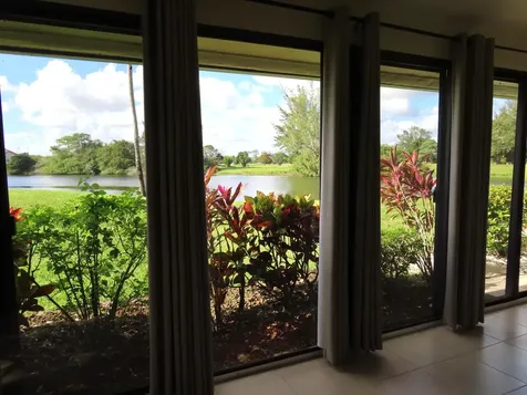 5558 Parkwalk Circle E Boynton Beach FL 33472