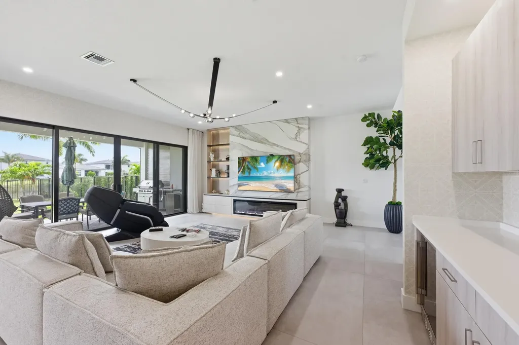 8568 Crystal Downs Avenue Boca Raton FL 33434