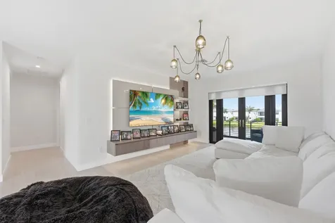 8568 Crystal Downs Avenue Boca Raton FL 33434
