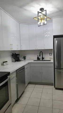 2500 Parkview Drive Hallandale Beach FL 33009