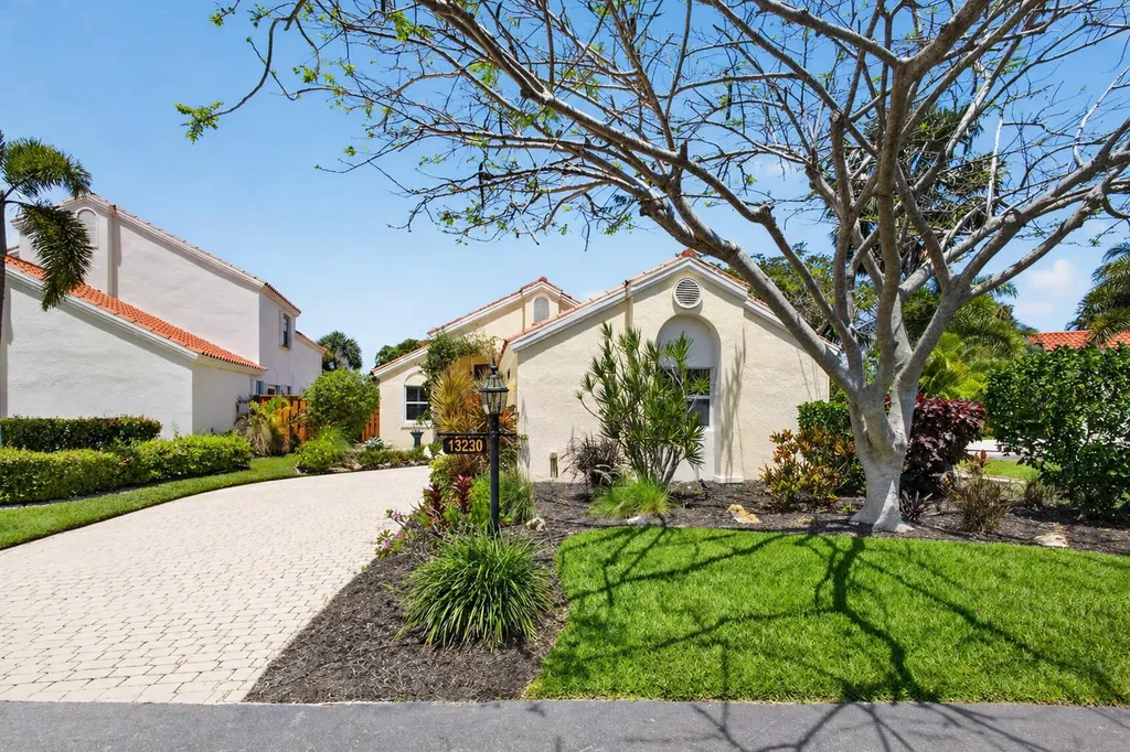 13230 Saint Tropez Circle Palm Beach Gardens FL 33410