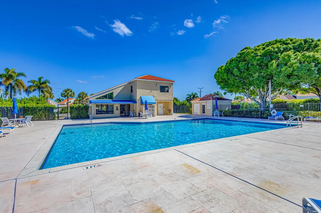 13230 Saint Tropez Circle Palm Beach Gardens FL 33410