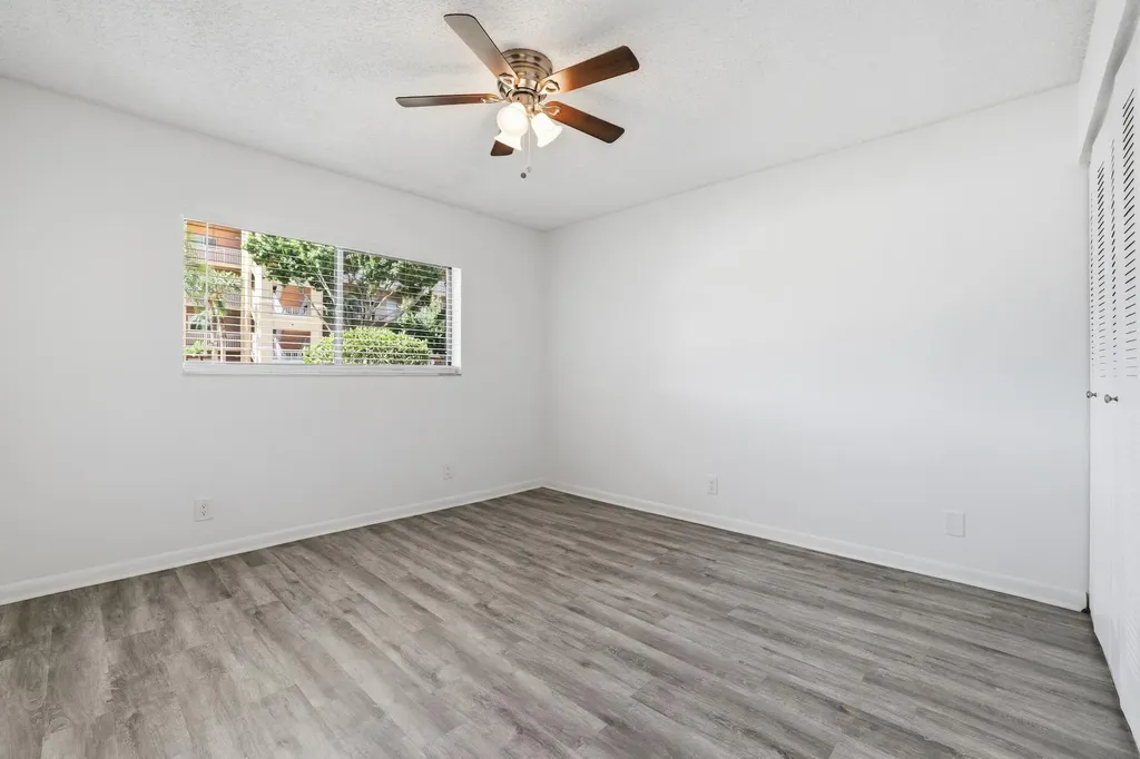 4725 E Lucerne Lakes Boulevard Boulevard E Lake Worth FL 33467
