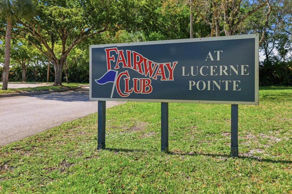 4725 E Lucerne Lakes Boulevard Boulevard E Lake Worth FL 33467