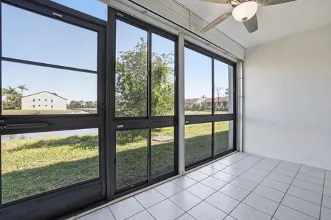 4725 E Lucerne Lakes Boulevard Boulevard E Lake Worth FL 33467