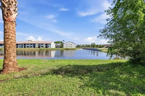 4725 E Lucerne Lakes Boulevard Boulevard E Lake Worth FL 33467
