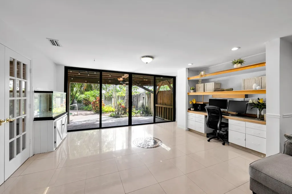 20924 N Springs Terrace Boca Raton FL 33428