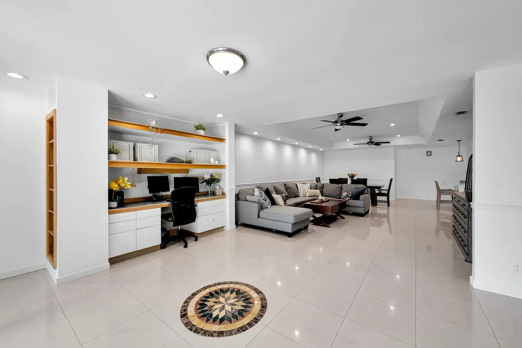 20924 N Springs Terrace Boca Raton FL 33428