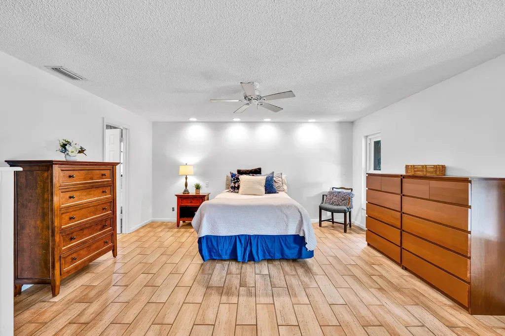 20924 N Springs Terrace Boca Raton FL 33428