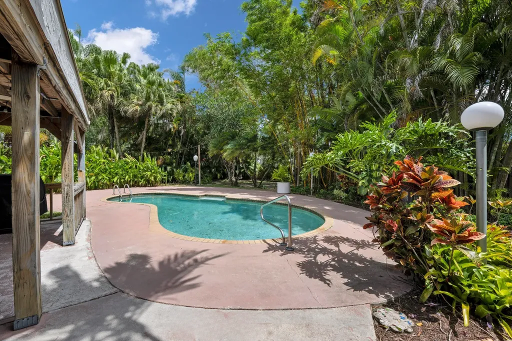20924 N Springs Terrace Boca Raton FL 33428