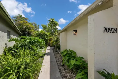 20924 N Springs Terrace Boca Raton FL 33428