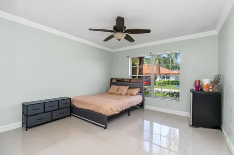 1452 SW 26th Avenue SW Boynton Beach FL 33426