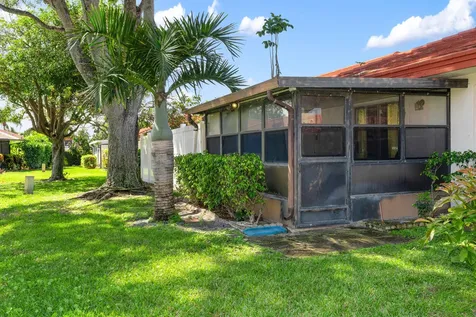 1452 SW 26th Avenue SW Boynton Beach FL 33426