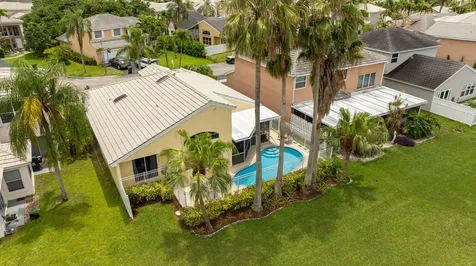 5535 NW 54th Circle Coconut Creek FL 33073