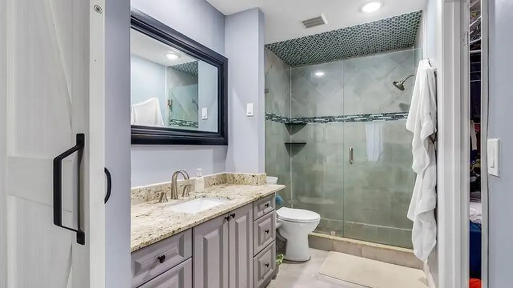 3761 NW 21 Street Coconut Creek FL 33066