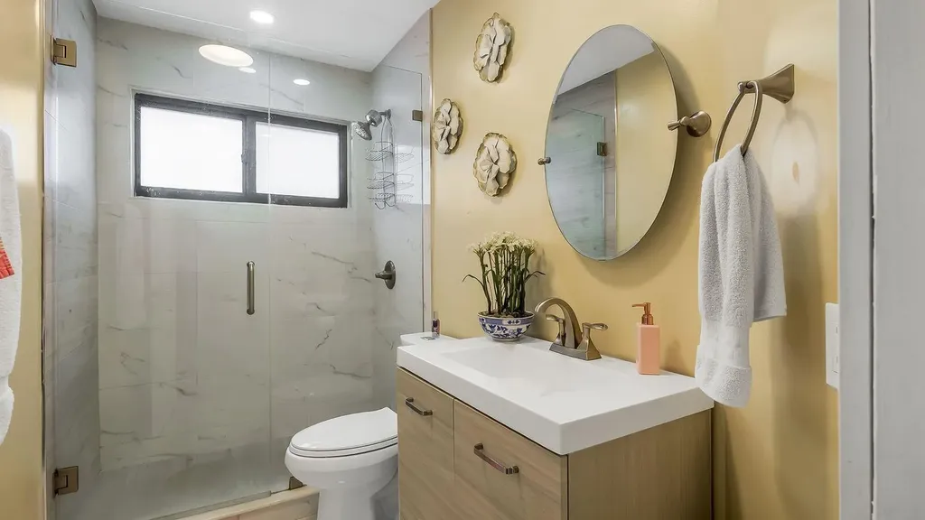 3761 NW 21 Street Coconut Creek FL 33066