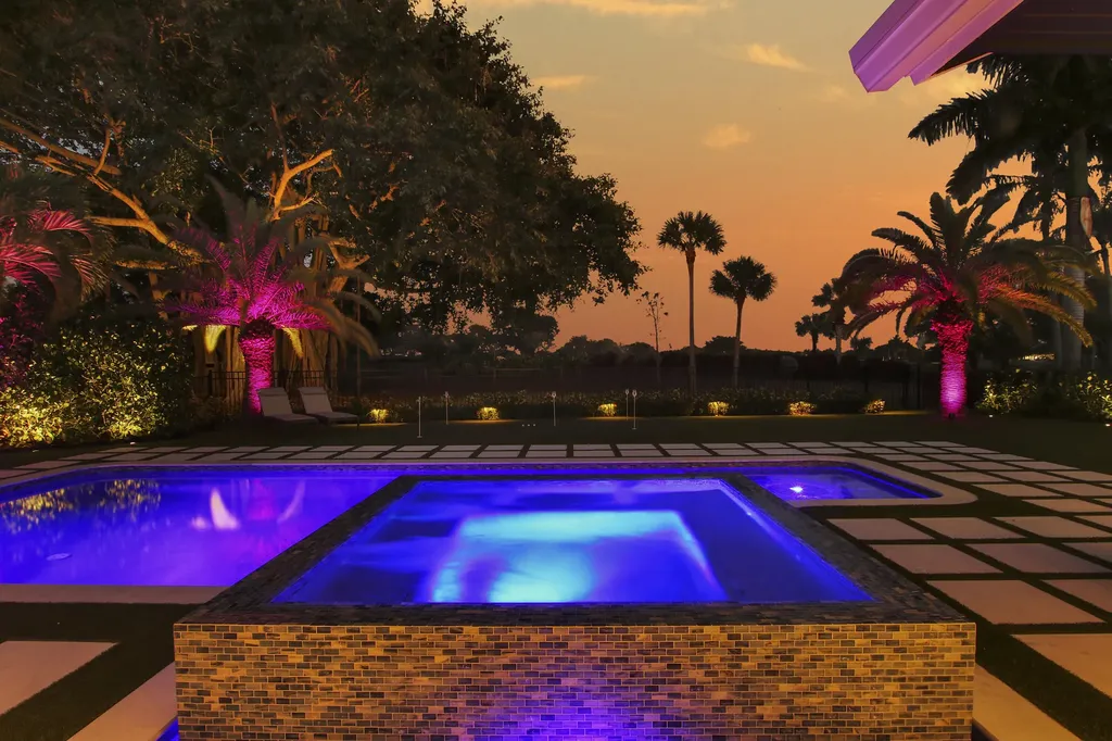 10720 Ave Of The Pga Palm Beach Gardens FL 33418