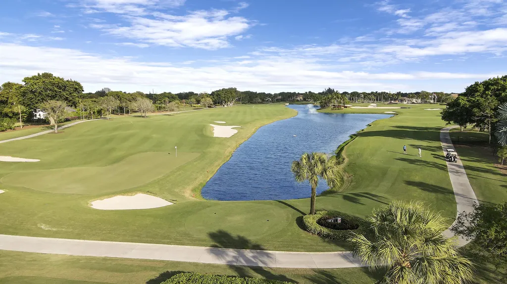 10720 Ave Of The Pga Palm Beach Gardens FL 33418