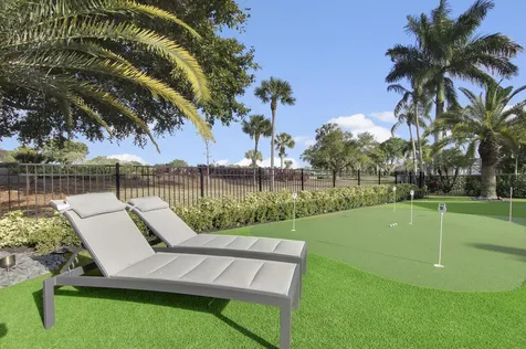 10720 Ave Of The Pga Palm Beach Gardens FL 33418