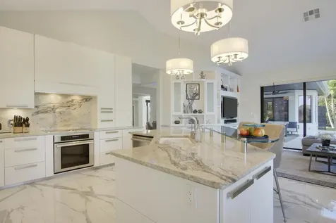 10720 Ave Of The Pga Palm Beach Gardens FL 33418