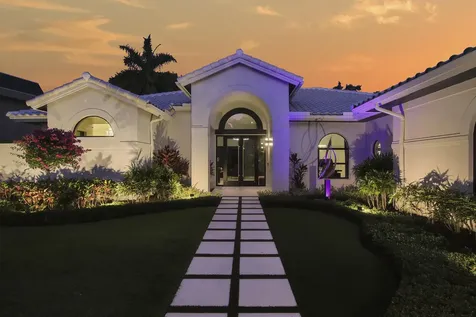 10720 Ave Of The Pga Palm Beach Gardens FL 33418