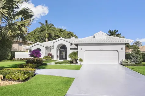 10720 Ave Of The Pga Palm Beach Gardens FL 33418