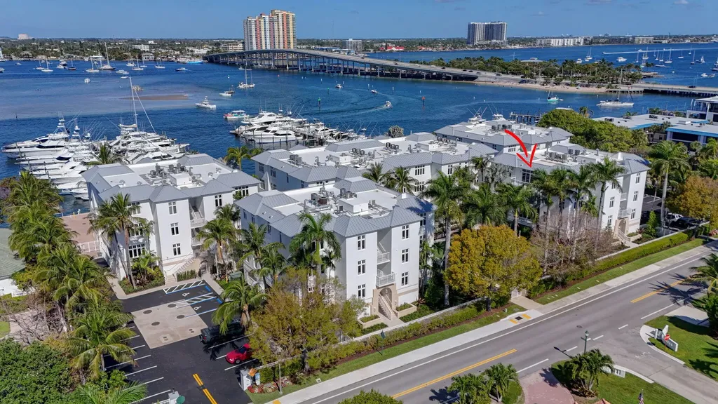 182 Lake Drive Palm Beach Shores FL 33404