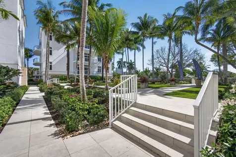 182 Lake Drive Palm Beach Shores FL 33404