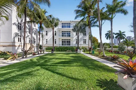 182 Lake Drive Palm Beach Shores FL 33404