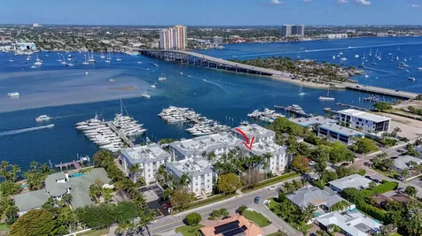 182 Lake Drive Palm Beach Shores FL 33404