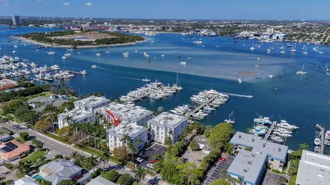 182 Lake Drive Palm Beach Shores FL 33404