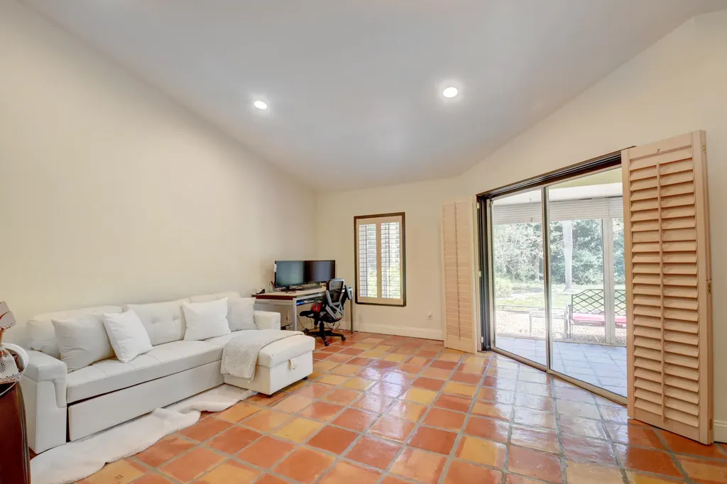 4666 S Fountains Drive S Lake Worth FL 33467
