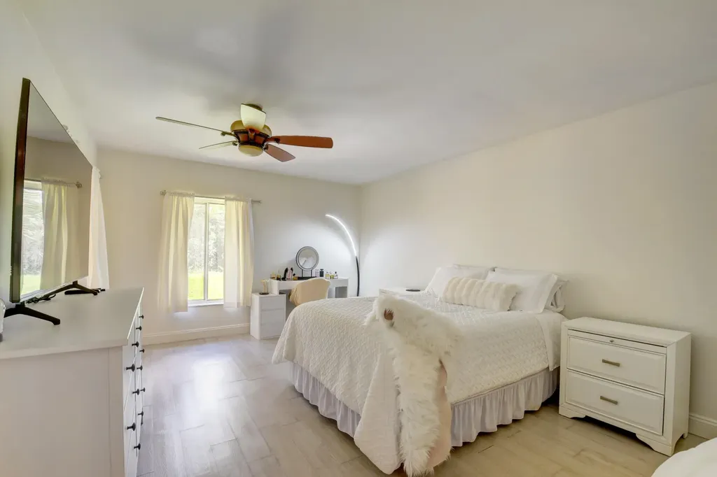 4666 S Fountains Drive S Lake Worth FL 33467