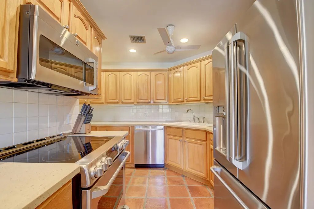4666 S Fountains Drive S Lake Worth FL 33467