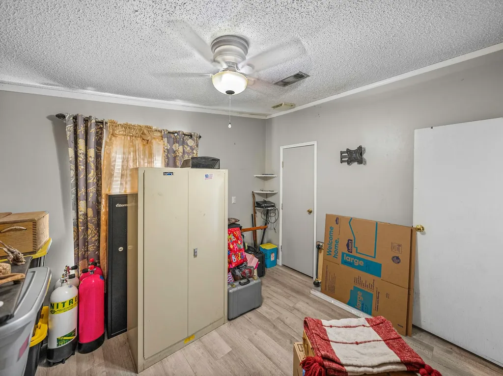 11404 Lithia Pinecrest Road Lithia FL 33547