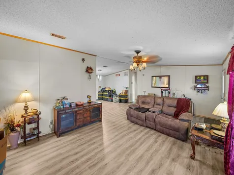11404 Lithia Pinecrest Road Lithia FL 33547