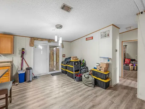 11404 Lithia Pinecrest Road Lithia FL 33547
