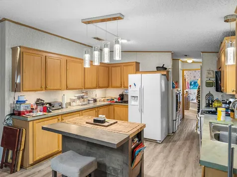 11404 Lithia Pinecrest Road Lithia FL 33547