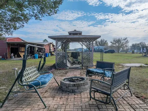 11404 Lithia Pinecrest Road Lithia FL 33547