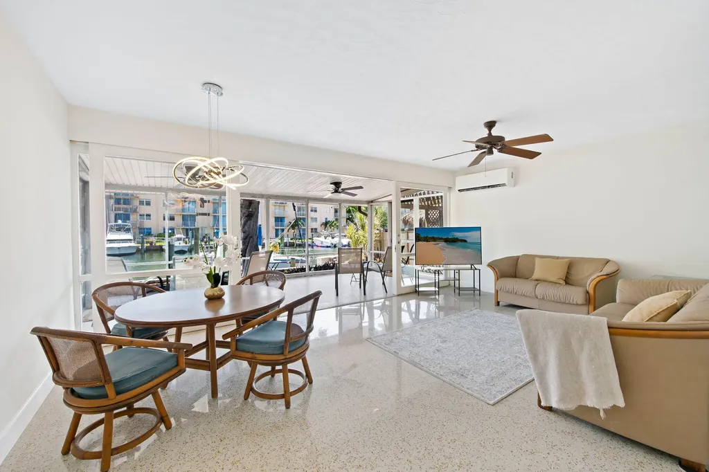 1718 SE 14th Street Fort Lauderdale FL 33316