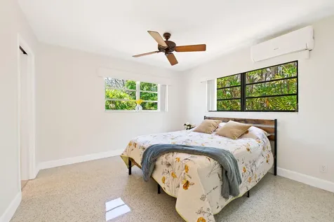 1718 SE 14th Street Fort Lauderdale FL 33316