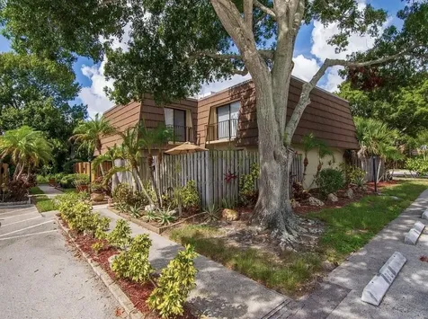 1166 6th Avenue Vero Beach FL 32960