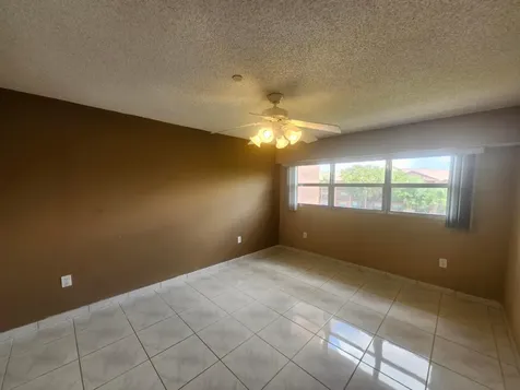 601 SW 142nd Avenue SW Pembroke Pines FL 33027